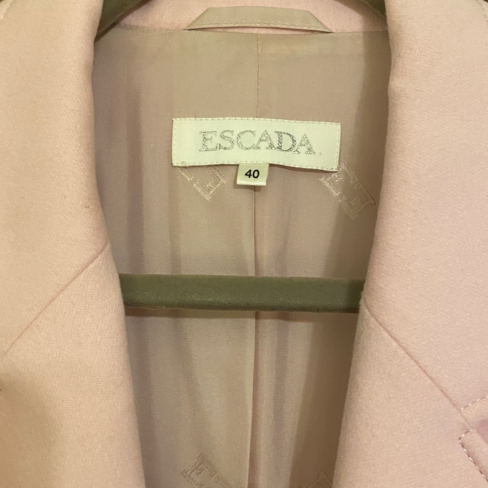 Escada Women's Soft Pink Blazer